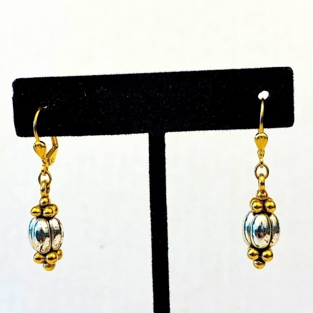 Earring dangle silver and gold cabochon and dragées. With lever back hooks - Picture 1 of 7